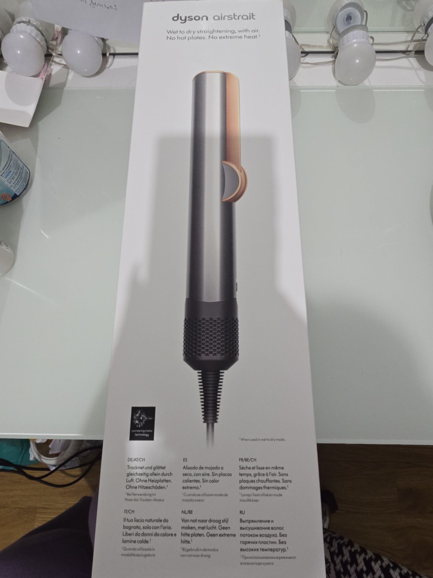 Alisador/Secador Dyson Airstrait