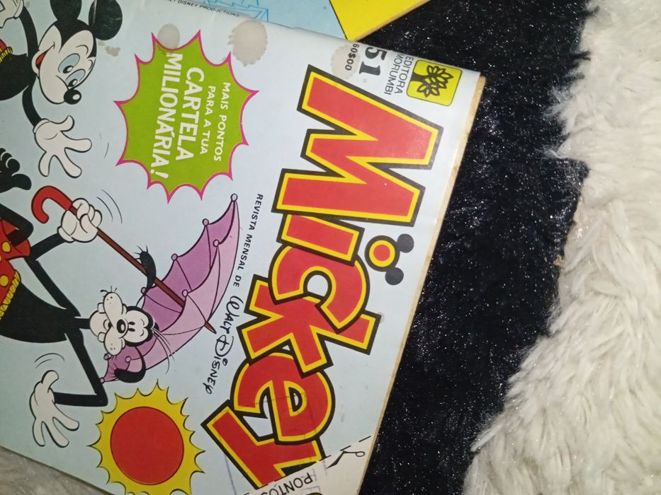 Duas revistas do Mickey