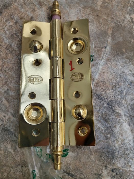 Vendo várias dobradiças