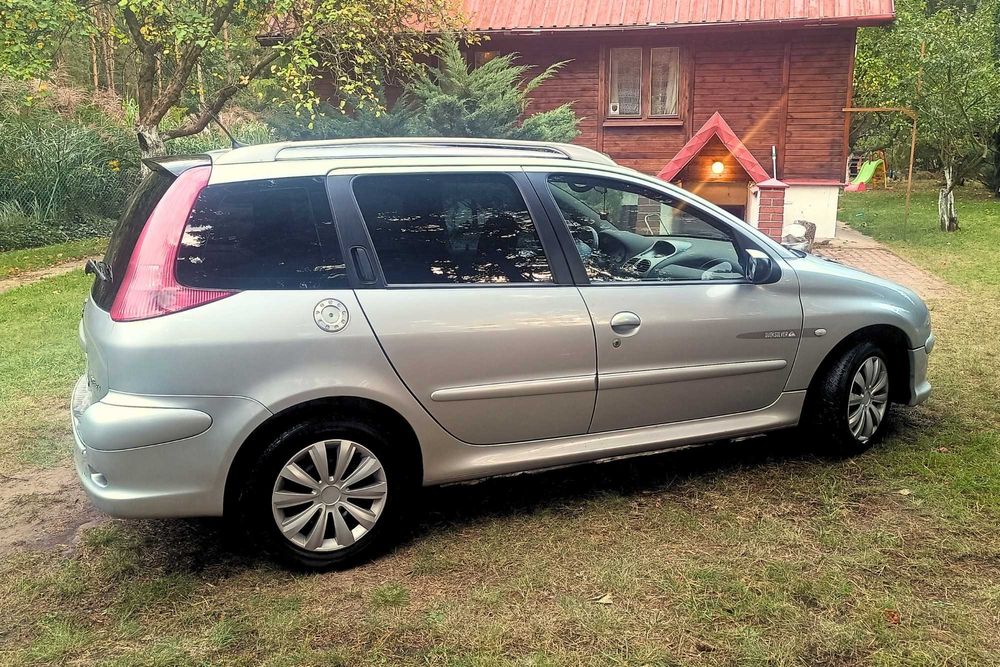 Peugeot 206 SW Kombi 1.6 HDI 110 KM Quiksilver