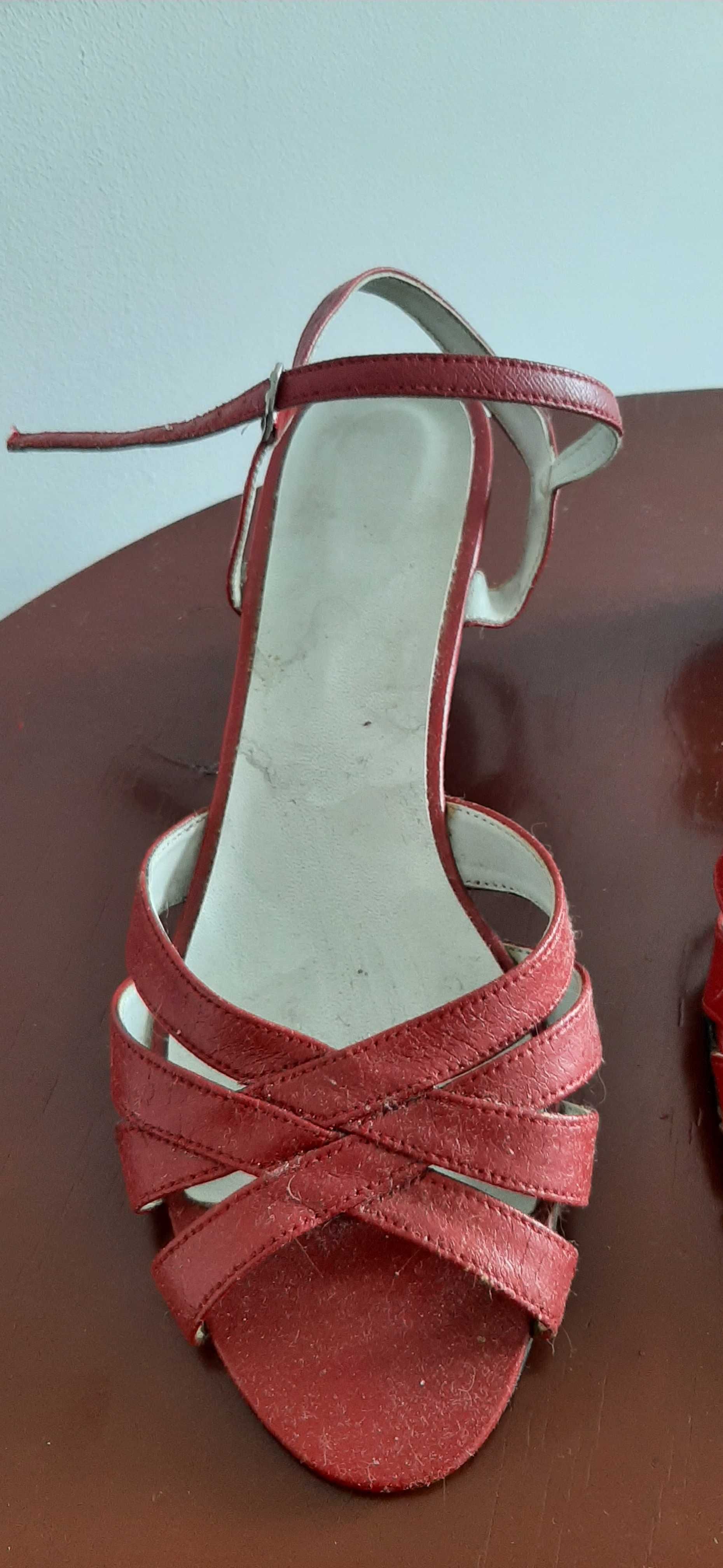 Sandały na obcasie kaczuszka 38 czerwone na lato