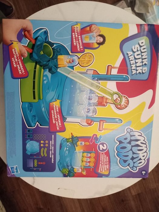 Hasbro Hydro Pods Dunk & Sunk Arena, wodny zestaw bitewny