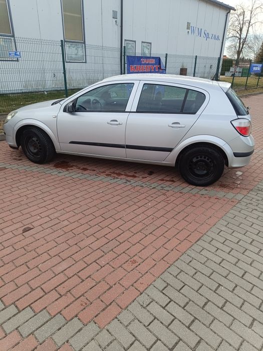 Astra h 1.6 benzyna 2004r