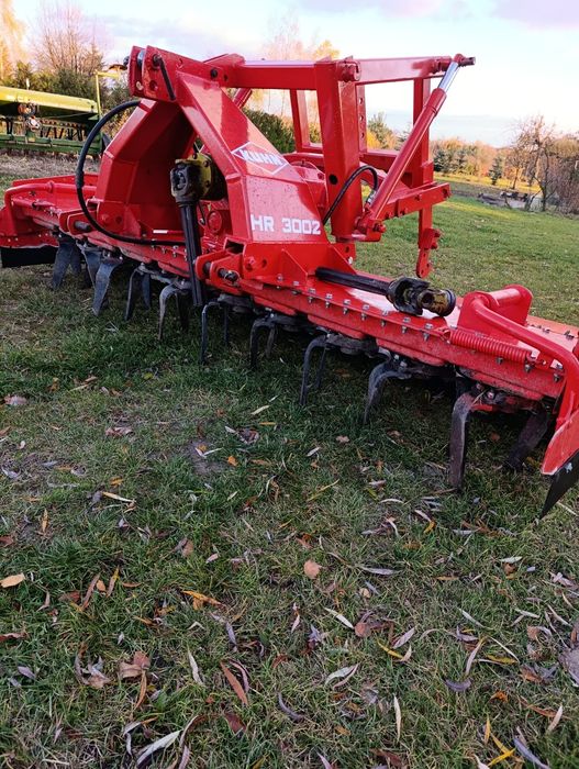 Brona Wirowa Kuhn HR 3002