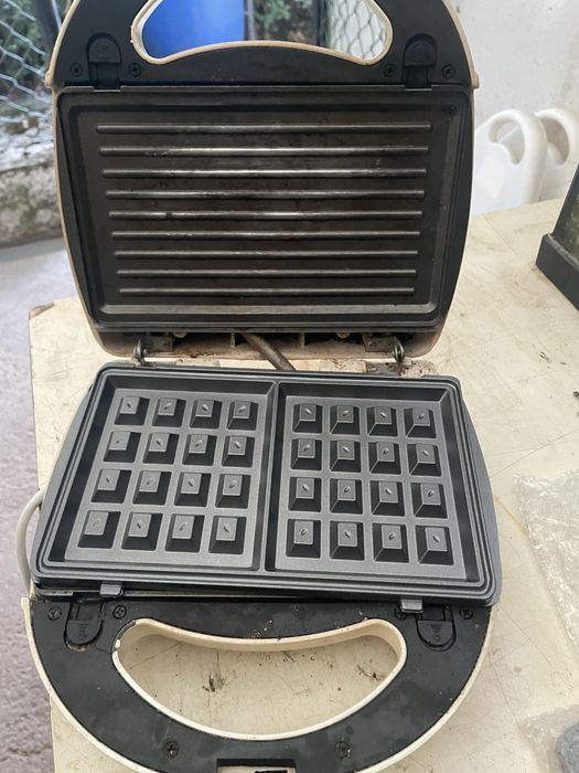 Tostadeira grelhador  proletrix a trabalhar