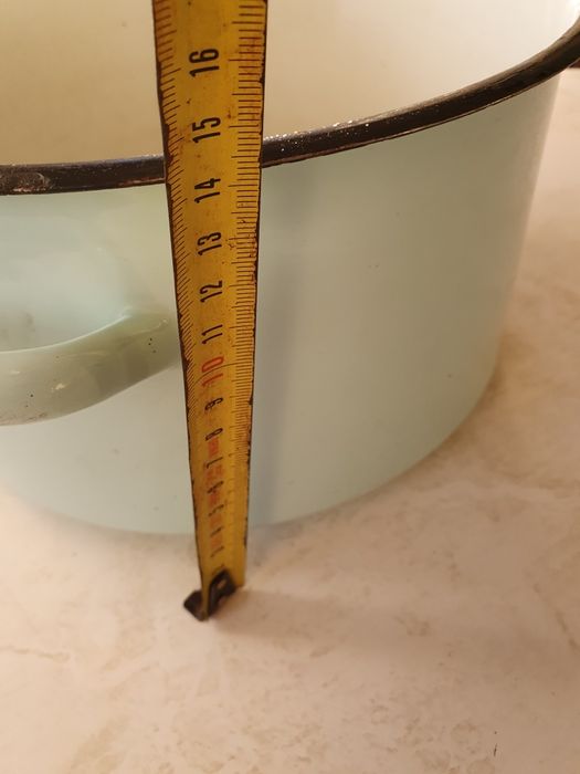 Garnek emaliowany duży