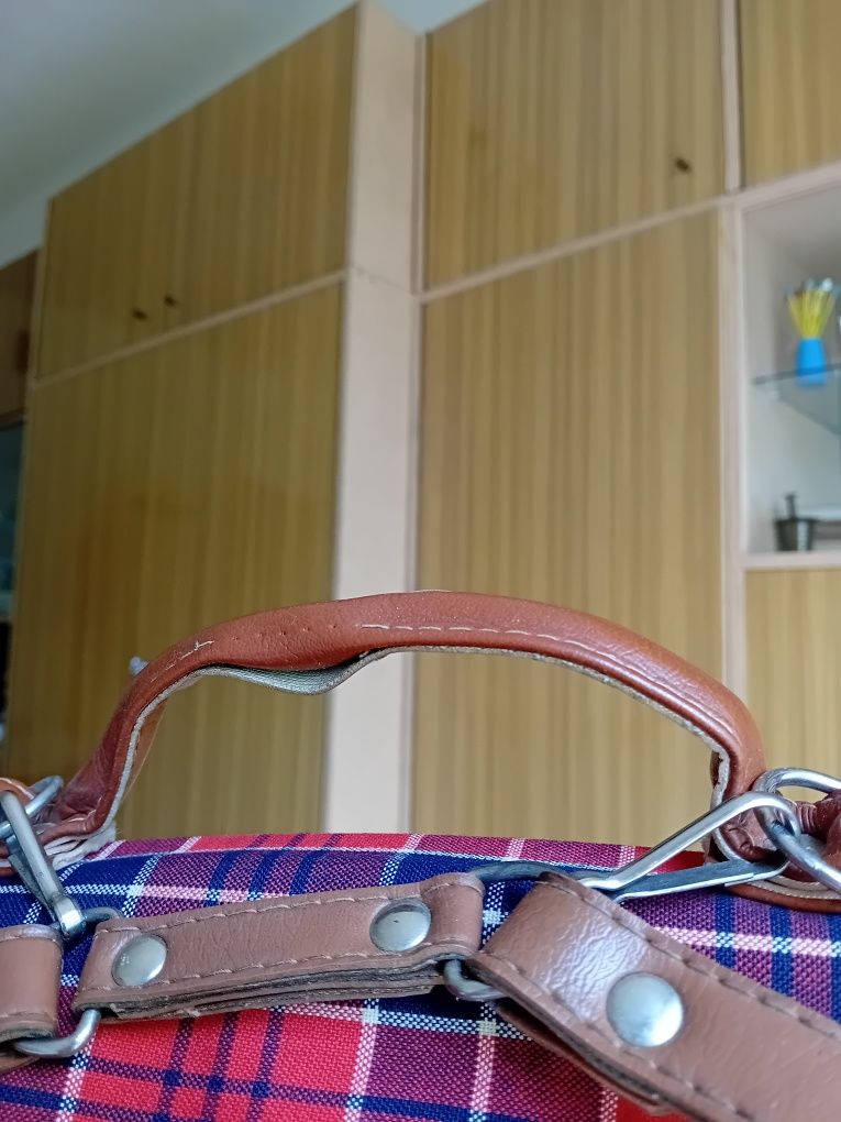 Plecak pojemny nowy. Jednokomorowy. Plecak torba na zakupy. Turystyczn