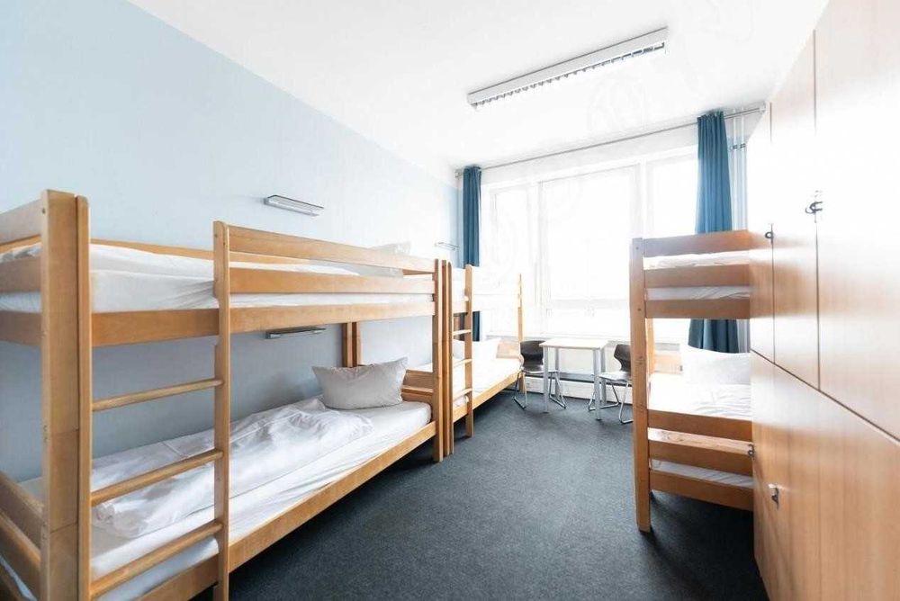 Новий хостел 5хв метро Оболонь