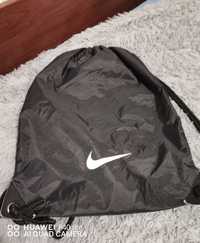 Фірмовий спортивний рюкзак Nike