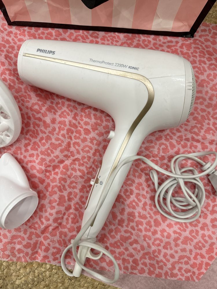 Suszarka do włosów Philips ThermoProtect 2200W Ionic