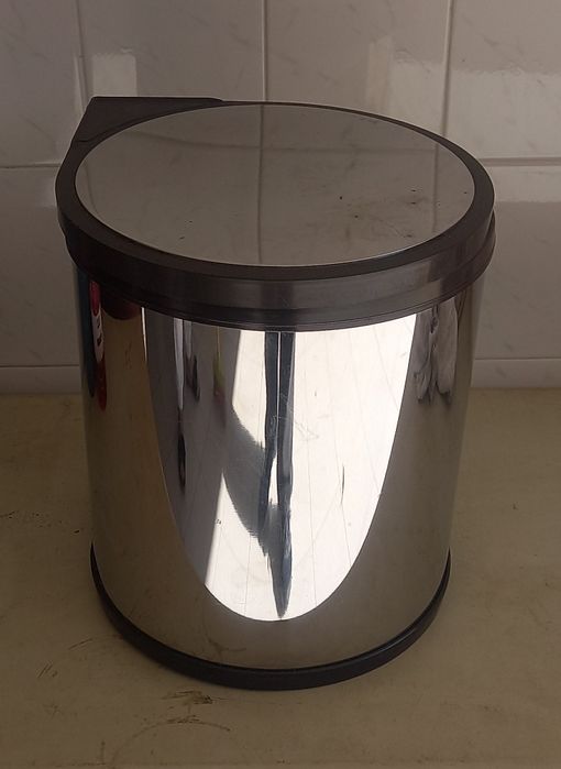 Balde lixo cozinha novo