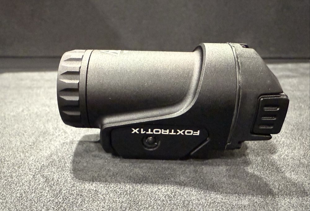 Підствольний ліхтар SIG OPTICS FOXTROT1X white light