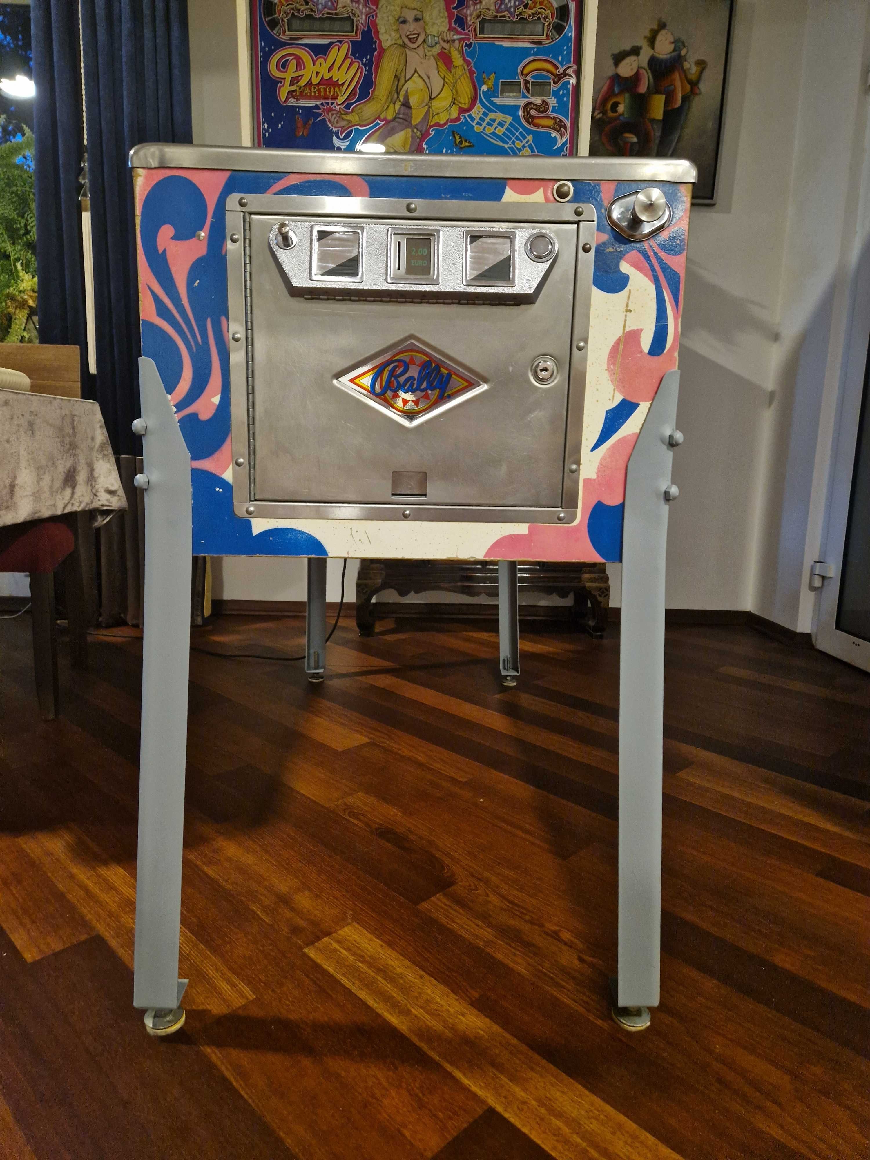 Flipper, Pinball Masyzna do grania retro Dolly Parton