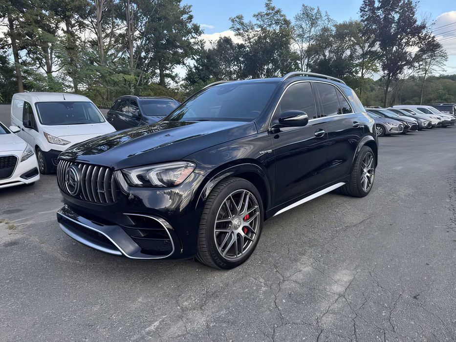 Mercedes-Benz GLE      2021