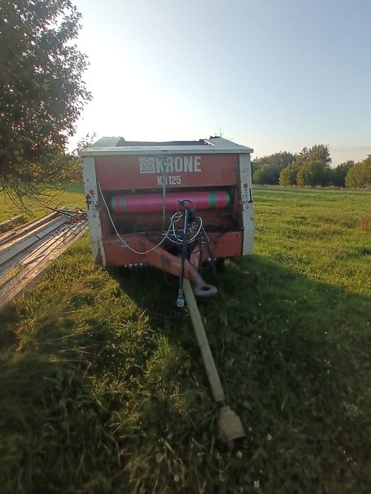 Prasa belująca Krone KR125 łańcuchowa
