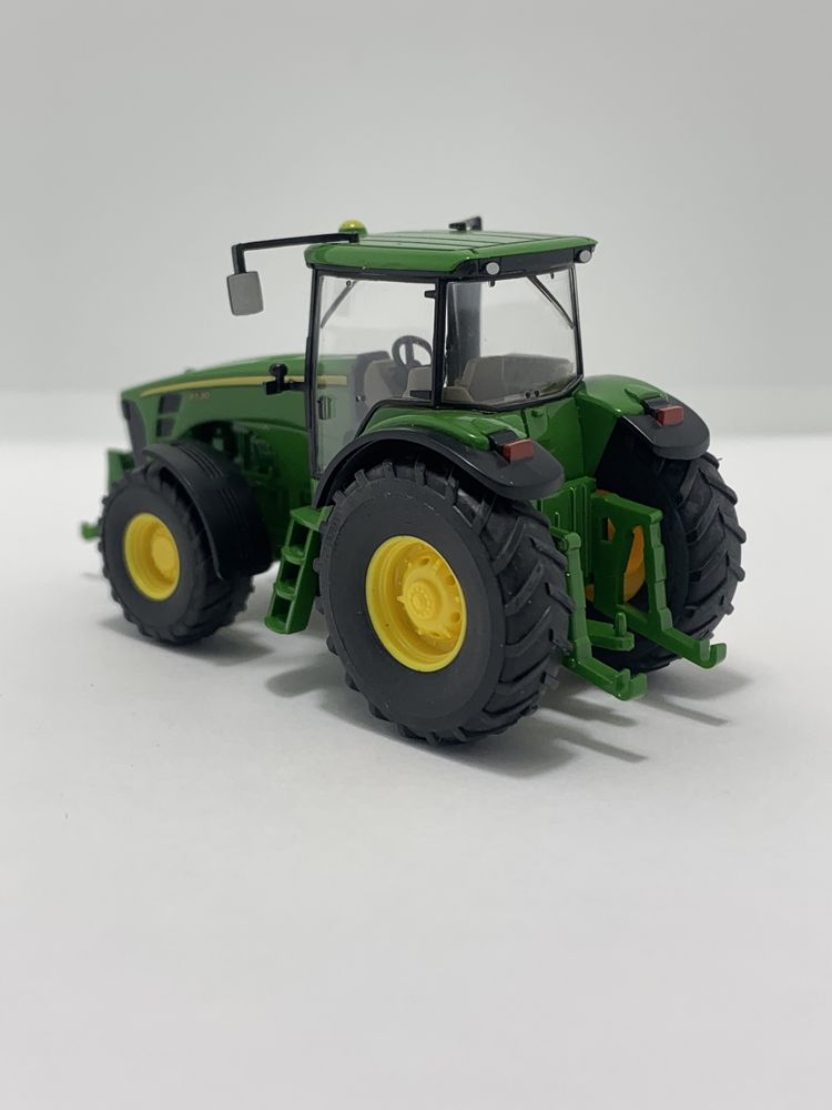 John Deere 8530 da Wiking escala 1/87