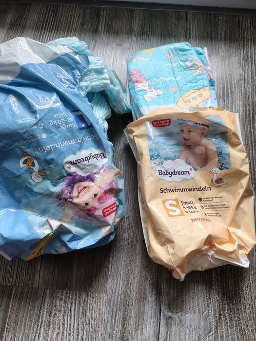 Babydream pieluszki do pływania 10 sztuk otwarte