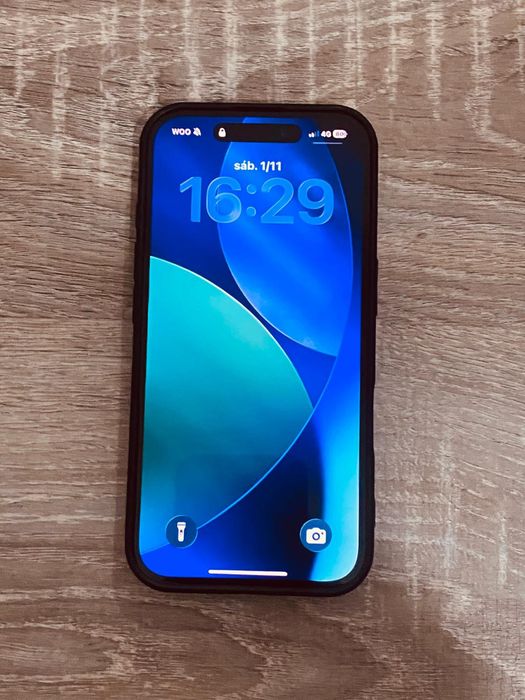 iPhone 16 Como novo
