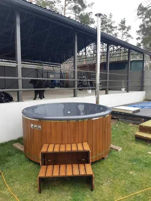 Вуличне джакузі . Купіль на дровах.  Карпатський чан від виробника.