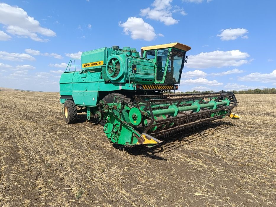 Продам комбайн Дон 1500Б