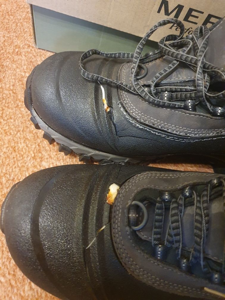 Ботинки Merrell, полуботинки Clarks,  лодочки Ja-Marc.