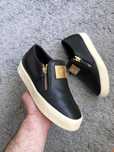 Giuseppe Zanotti туфлі/сліпони/кросівки/ балетки