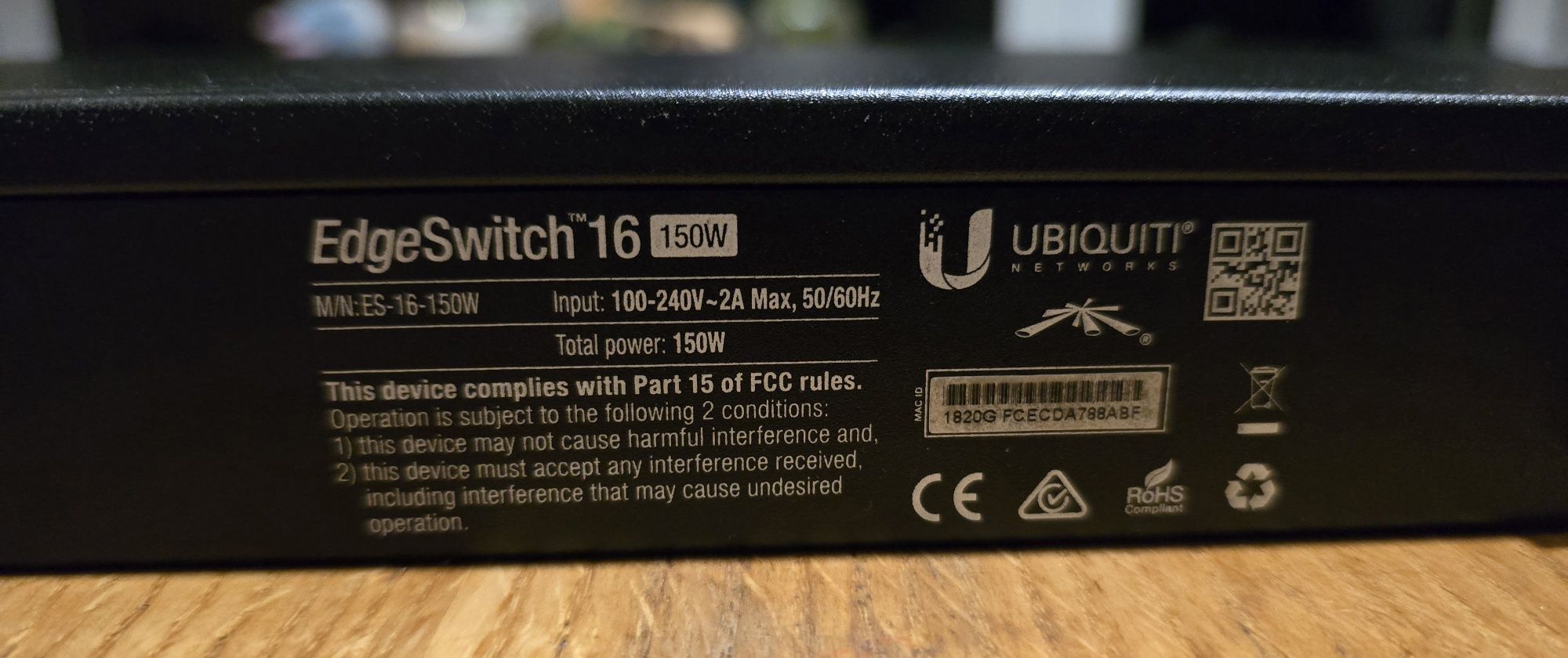 Ubiquiti EdgeSwitch16 ES-16-150W PoE 16-Port Gigabit