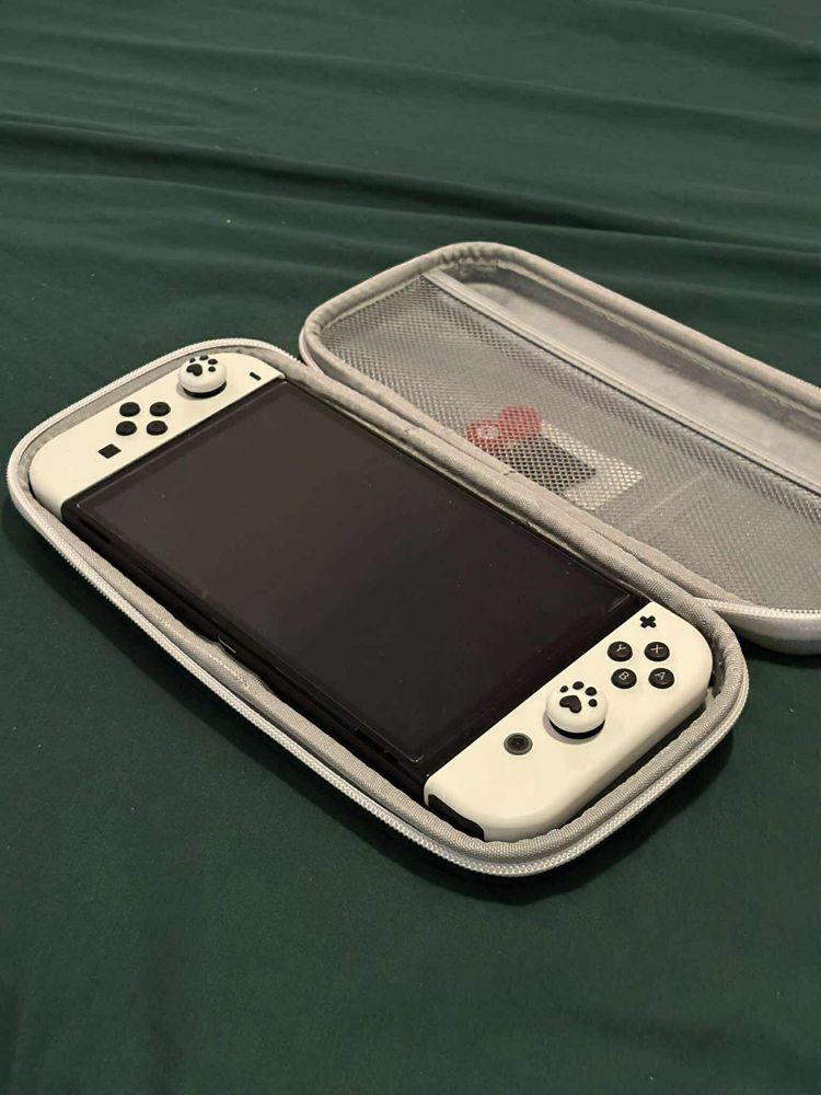 Nintendo Switch Oled Bogaty Zestaw, Etui, analogi, case, stacja TV