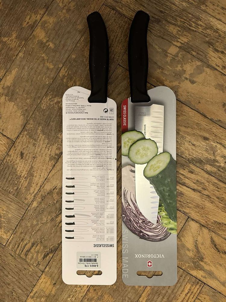 Кухонные ножи Victorinox SwissClassic Carving 6.8003.22B