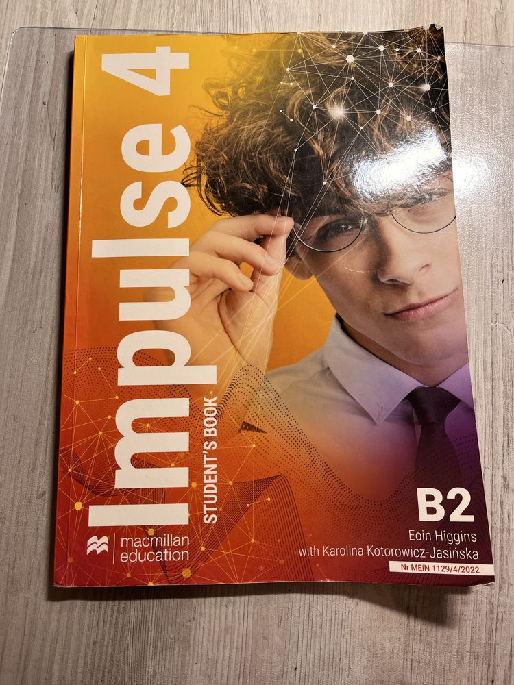Impulse 4 B2 Student’s Book