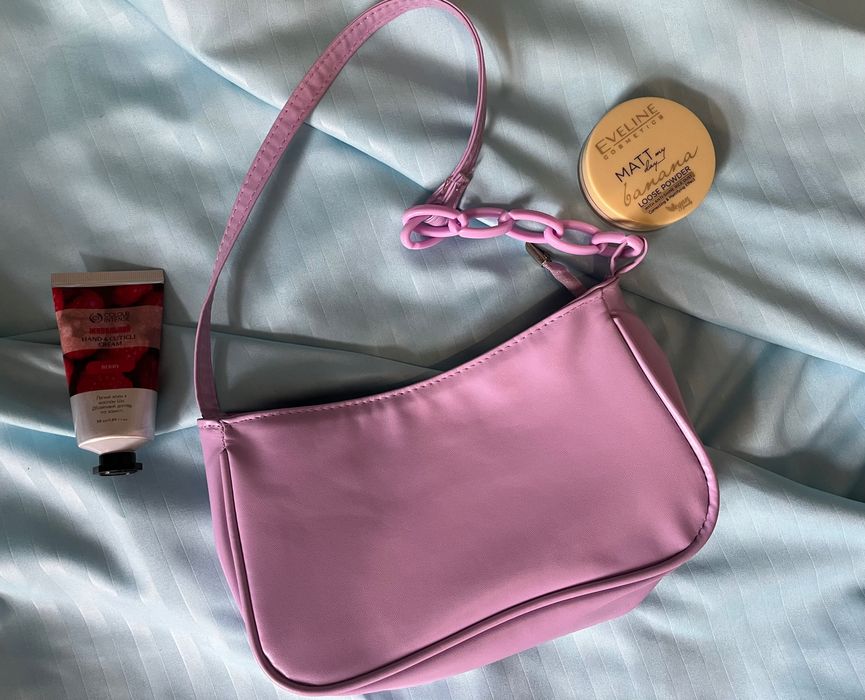 Сумочка клатч , состояние отличное