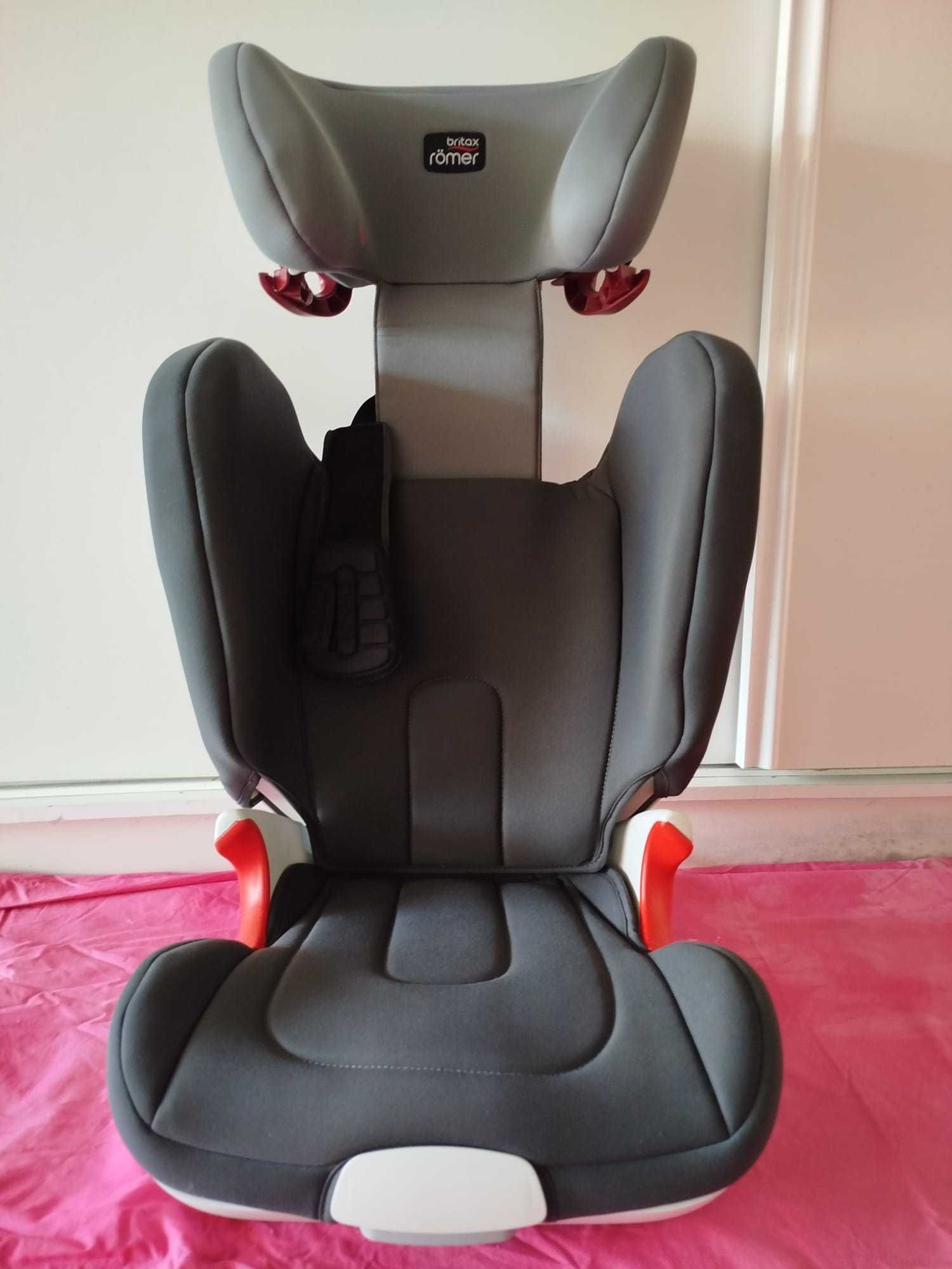 Cadeira Auto Römer Kidfix XP - (15-36 kg)  - como nova