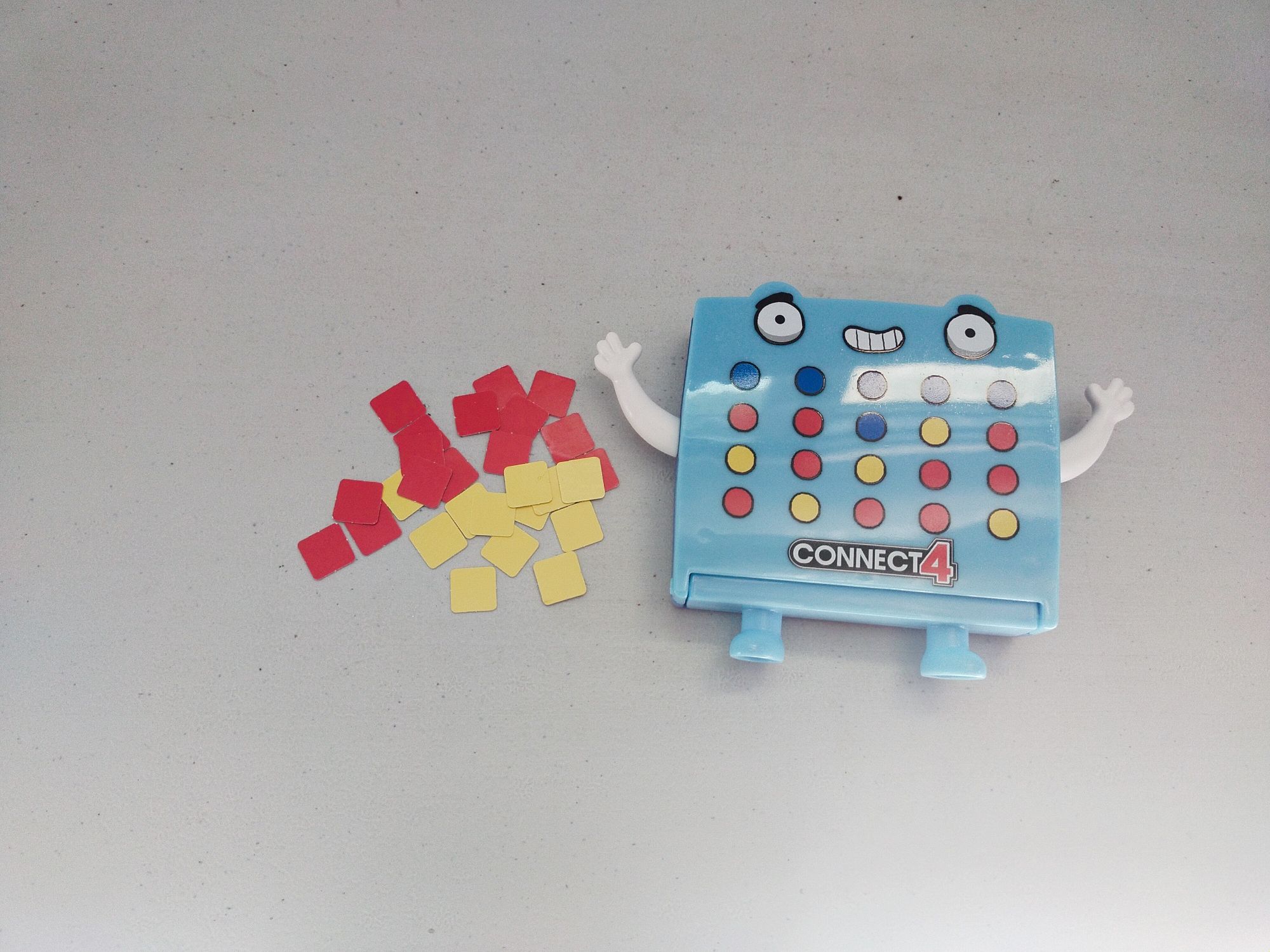 Jogos viagem Hasbro Macdonalds Happy Meal 4 linha, operação, batalha