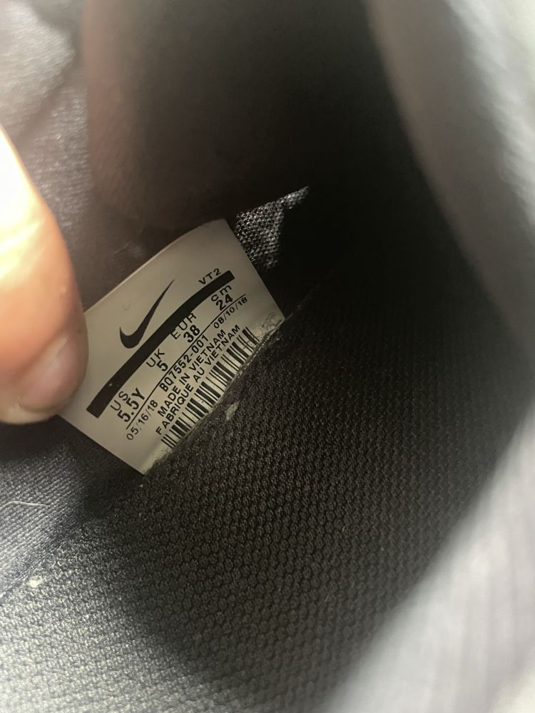 Czarne nike vapormax rozmiar 38