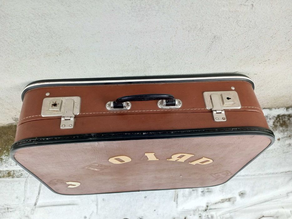 Валіза  якісна шкіряна