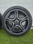 Felgi aluminiowe Mercedes-AMG 7,5 J x 18 ET 49, czarny połysk

CLA (C