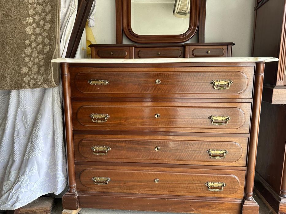 Móveis de madeira para quarto