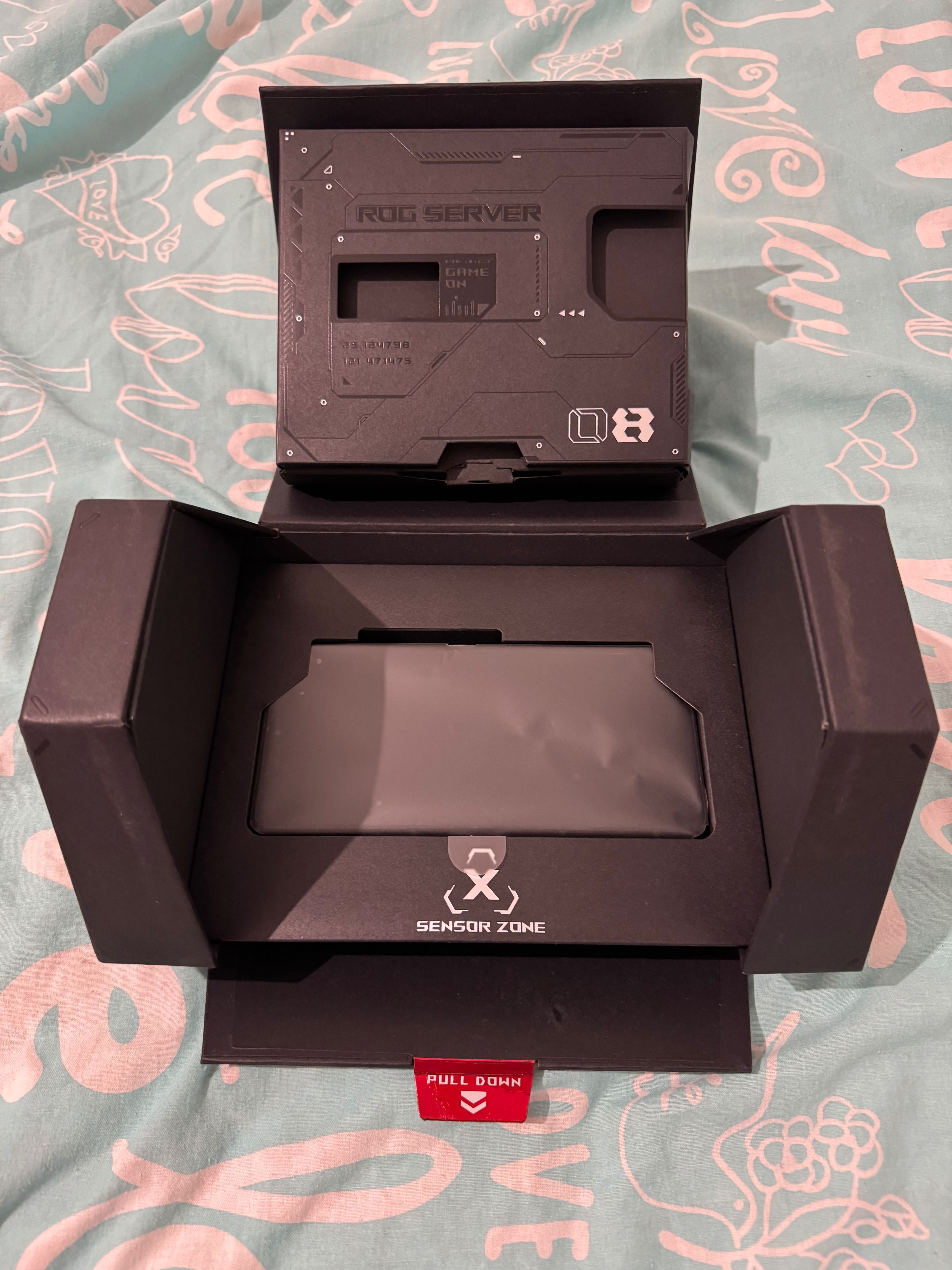 ASUS ROG Phone 8 Pro (16/512GB) GLOBAL Version ( НЕ tencent!)