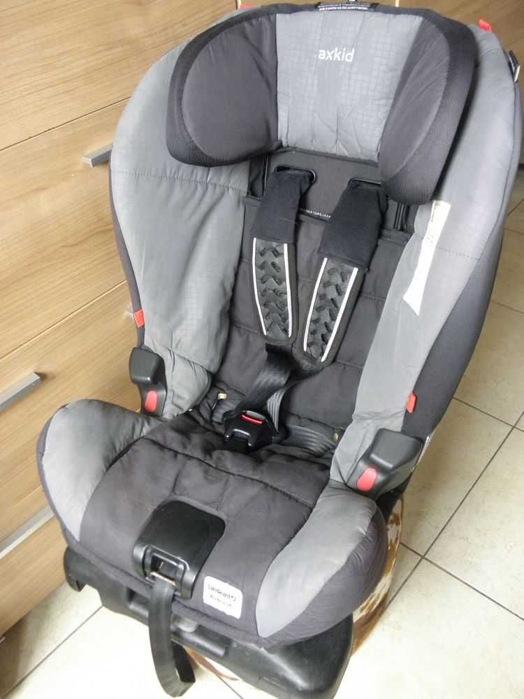 Pokrowiec  do Fotelika samochodowego AXKID minikid DUOFIX 9-25kg