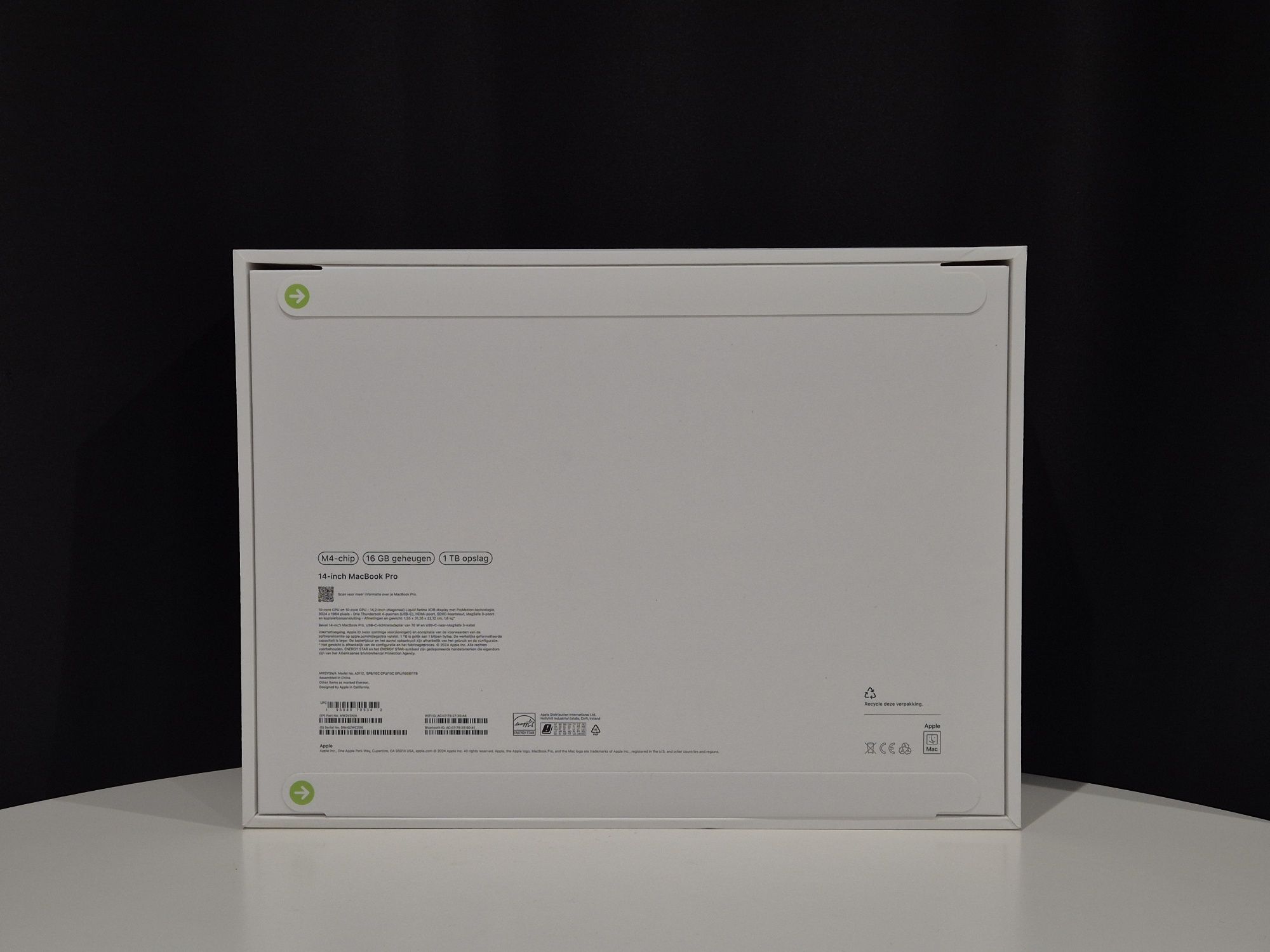 Nowy MacBook Pro 14' M4 16/1TB Space Black