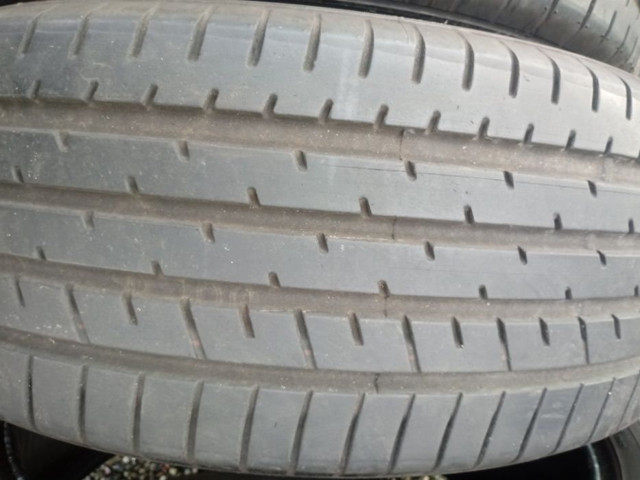 opony 215/55r18 Continental jak nowe