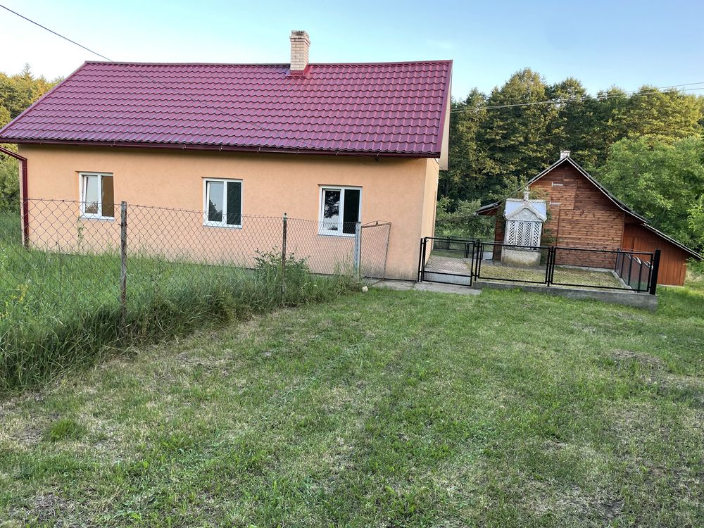 Продається будинок. Комарівці