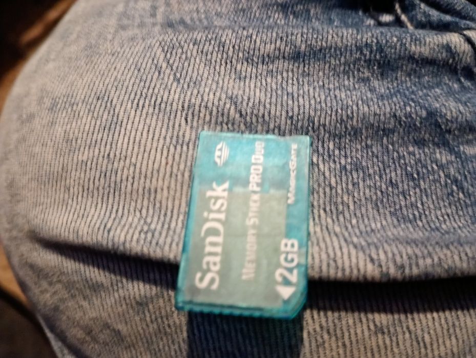 PSP 2004 Przerobione + karta ms2 Duo 2gb i ładowarka