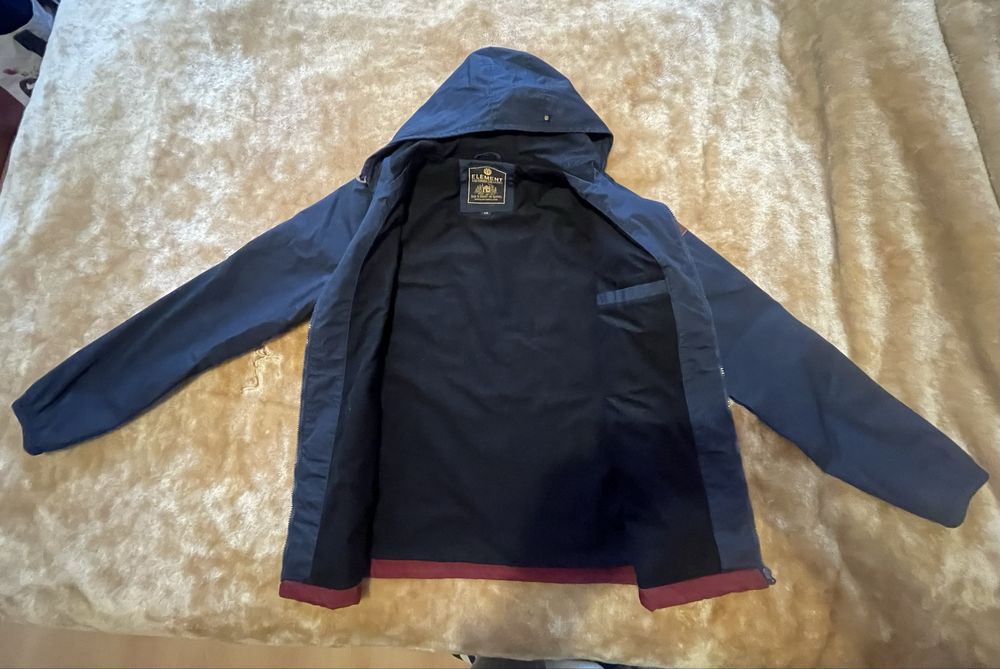 Element Jacket windbreaker Wolfboro collection