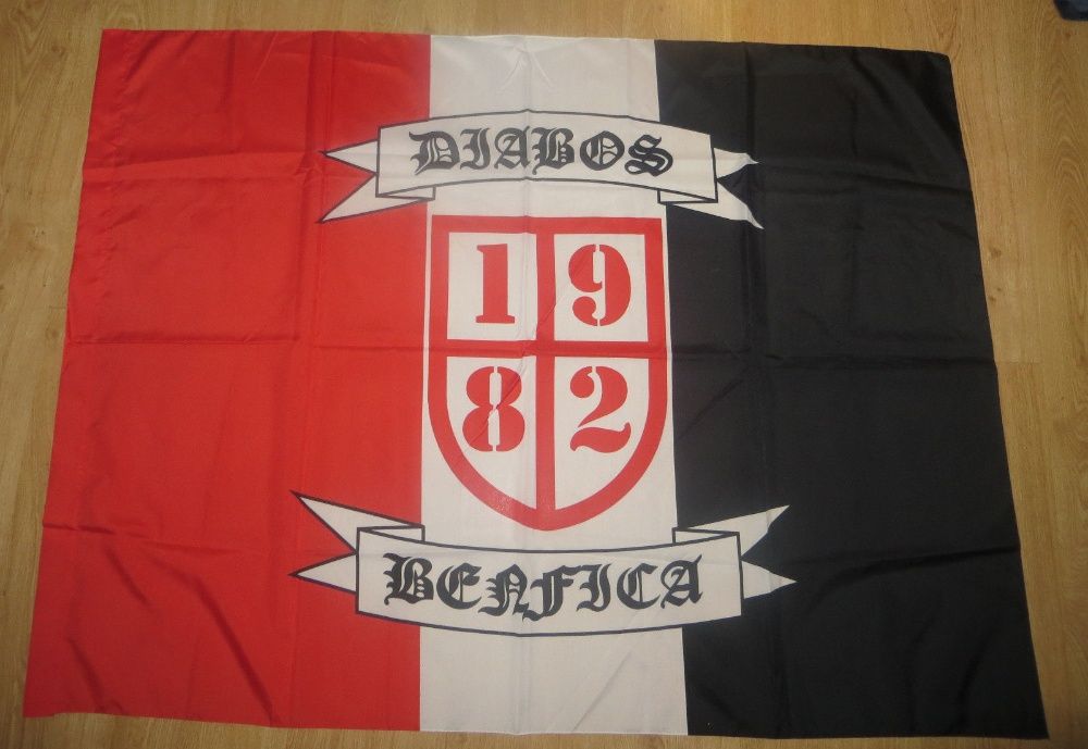 Bandeira Benfica Diabos Vermelhos