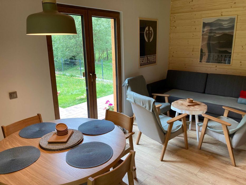 Modrzewiowy domek w górach, Beskid Żywiecki – „Bułkowisko“