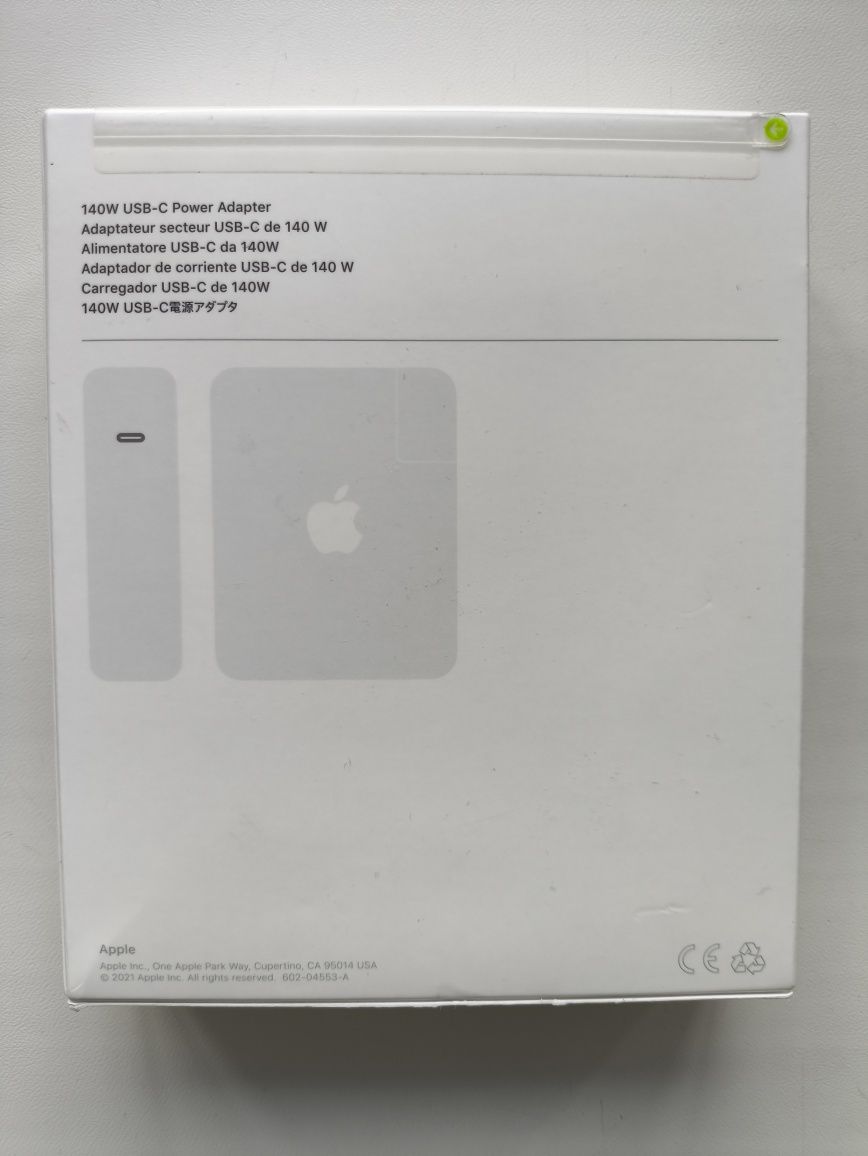 Адаптер живлення Apple 140W USB-C Power Adapter MLYU3