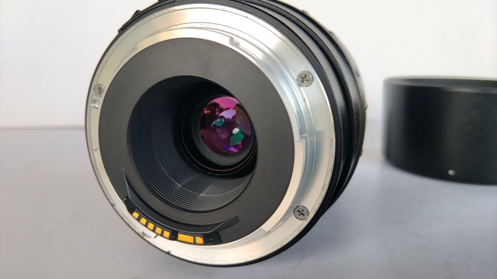 Para Canon. Objectiva Quantaray 70-300  AF. Óptimo estado.