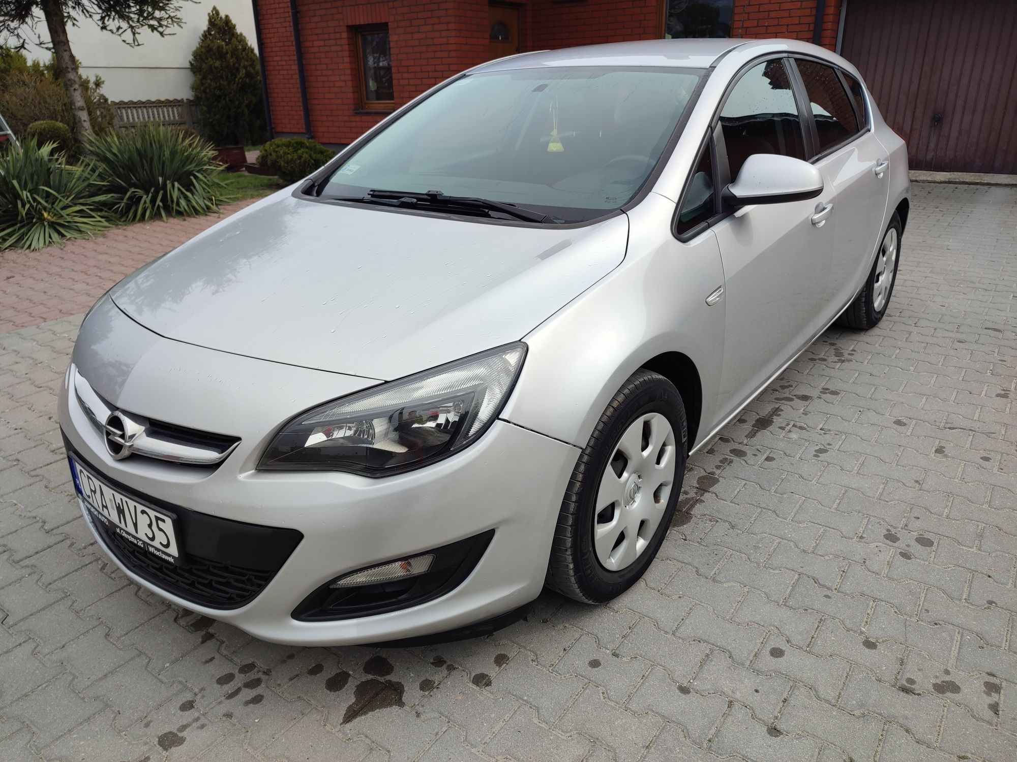 Astra 1,4t 2015r