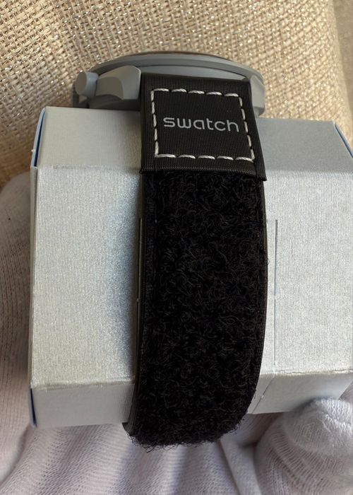 *NOVO* Omega x Swatch Speedmaster Mission to Earthphase (42mm)